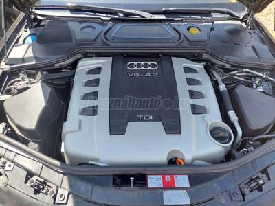 AUDI A8 4.2 V8 TDI DPF quattro Tiptronic ic