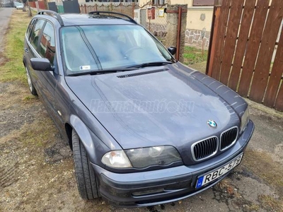 BMW 320i Touring