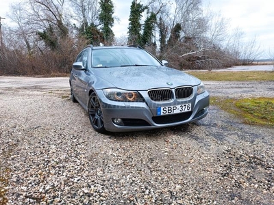 BMW 330i Touring