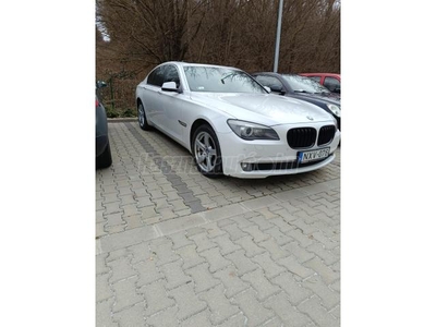 BMW 740d xDrive (Automata)