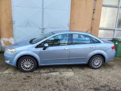 FIAT LINEA 1.4 T-Jet Emotion