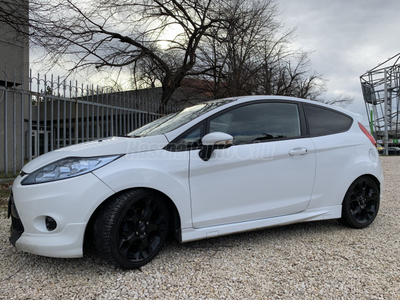 FORD FIESTA 1.6 Sport