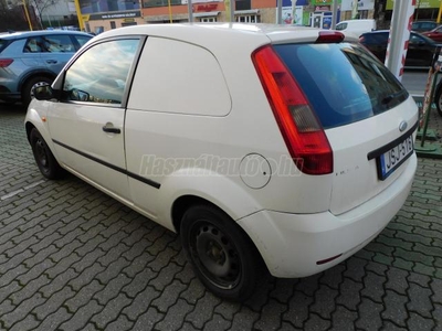 FORD FIESTA Van 1.3 Magyarországi! Garantált Km! Klíma!