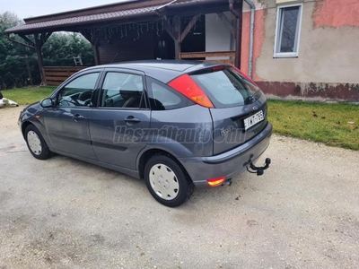 FORD FOCUS 1.4 Ambiente