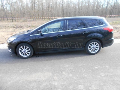 FORD FOCUS 1.5 TDCI Titanium