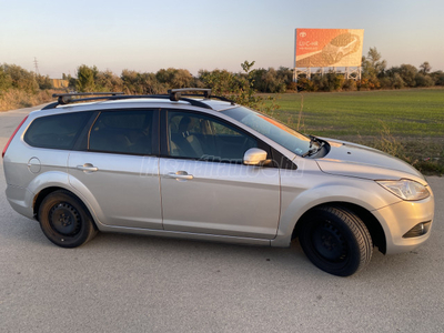 FORD FOCUS 1.6 Fresh