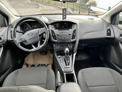FORD FOCUS 1.6 Ti-VCT Technology Powershift