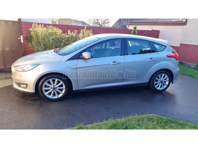 FORD FOCUS 1.6 Ti-VCT Titanium