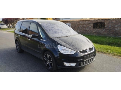 FORD GALAXY 2.0 TDCi Ghia DPF (Automata) [7 személy]