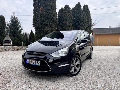 FORD S-MAX 2.0 TDCi Titanium MANUAL 6 - NAVI - LED - BT - CONVERS+