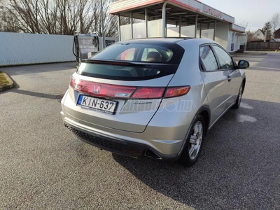 HONDA CIVIC 1.8 Executive