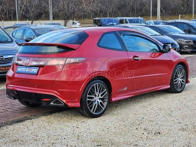 HONDA CIVIC 1.8 Type-S