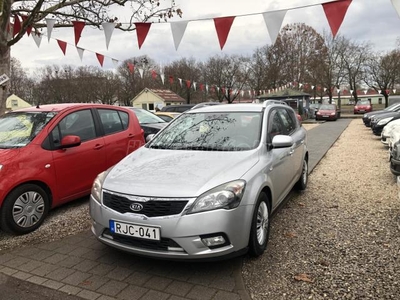 KIA CEE'D 1.4 LX Megkimélt -Szép állapot !