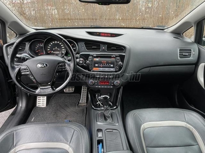 KIA CEE'D 1.6 CRDI EX (Automata)