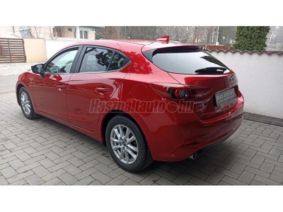 MAZDA 3 173.000 Km Skyactív 146Le Vezetett szervízkönyv. sérölésmentes. plusz lemezfeln