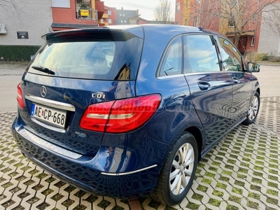 MERCEDES-BENZ B 180 CDI EURO5 Megkímélt. sok extrával