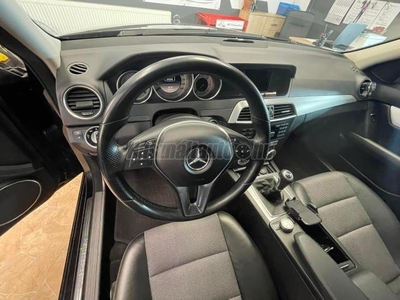 MERCEDES-BENZ C 220 T CDI BlueEFFICIENCY Avantgarde