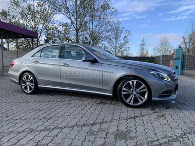 MERCEDES-BENZ E 220 BlueTEC (BlueEFFICIENCY) Avantgarde (Automata) Vez. szervízköny