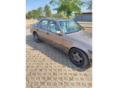 MERCEDES-BENZ W 124 300 TD