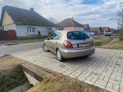 NISSAN ALMERA 1.5 Visia AC