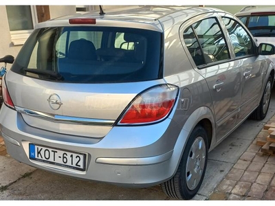 OPEL ASTRA H 1.4 Enjoy