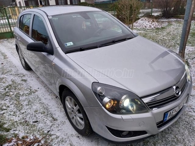 OPEL ASTRA H 1.7 CDTI Cosmo