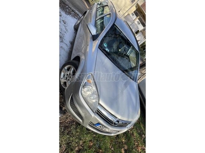 OPEL ASTRA H 1.7 CDTI Cosmo ISUZU Motor