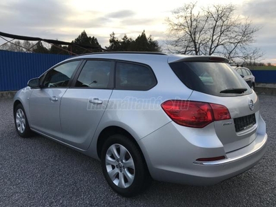 OPEL ASTRA J Sports Tourer 1.6 Cosmo EURO6 ++93.000km++VezSZkönyv++Tempomat++TolRadar++FélBőr++NapfényTető