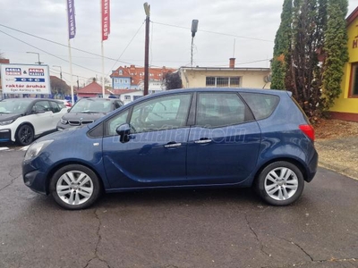 OPEL MERIVA B 1.7 CDTI Cosmo (Automata)