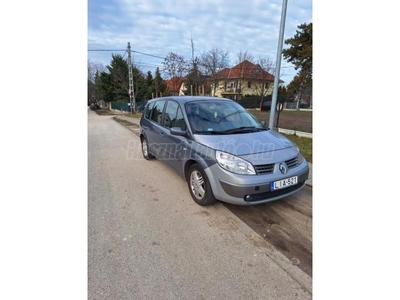 RENAULT GRAND SCENIC Scénic 1.5 dCi Helios Tulajdonostól 7 személyesen