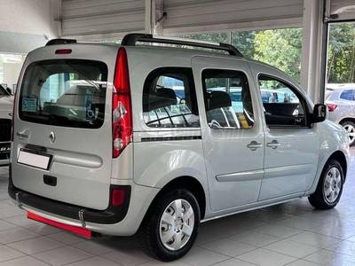 RENAULT KANGOO 1.6 16V Expression Csak 47 ezer km! Kerekesszékes utas szállítására