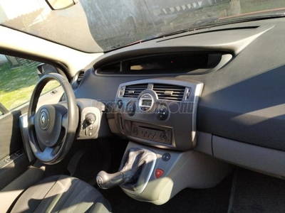 RENAULT SCENIC Scénic 1.5 dCi Dynamique