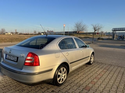 SKODA OCTAVIA 1.6 Elegance 2 kulcs! Friss vizsga!12 éve egy tulaj! Vezetett szervízkönyv! Makulátlan állapo