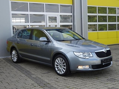 SKODA SUPERB 2.0 CR TDI Elegance MAGASAN FELSZERELT-FRISS NAGYSZERVIZ-MEGKÍMÉLT ÁLLAPOTÚ-MAGYAR RENDSZÁMOS!