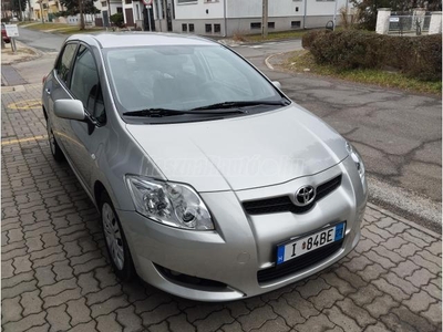 TOYOTA AURIS 1.4 SOL 173.000km