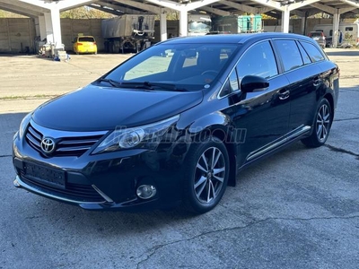 TOYOTA AVENSIS Wagon 1.8 Executive FRISS SZERVÍZ-TEMPOMAT-ÜLÉSFŰTÉS-LEINFORMÁLHATÓ