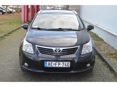 TOYOTA AVENSIS Wagon 1.8 Sol