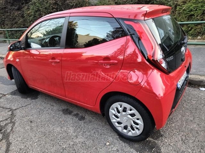 TOYOTA AYGO 1.0 JBL Edition