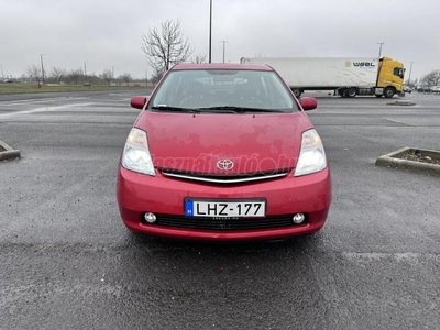 TOYOTA PRIUS 1.5 HSD IPA NAVI 2006 (Automata)