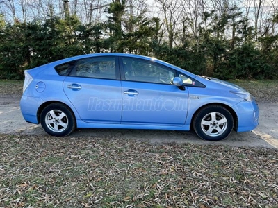 TOYOTA PRIUS PLUG-IN 1.8HSD (Automata) /Friss nagyszervíz!!!/LED lámpa/Szerviztörténet/Gyári kataliz