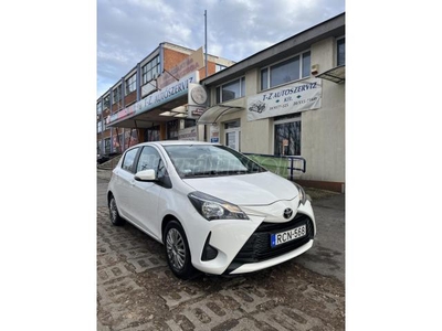 TOYOTA YARIS 1.4 D-4D Trend Magyarországi. vezetett szervizkönyv. ÁFÁS