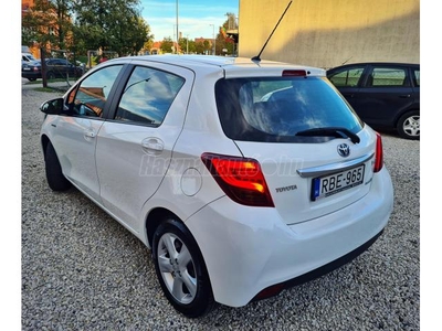 TOYOTA YARIS 1.5 HSD Active (Automata) Azonnal vihető