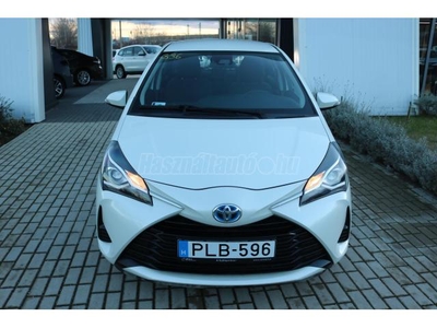 TOYOTA YARIS 1.5 VVT-i Hybrid Live e-CVT Mo.-i. 1 Tul. ÁFA-s!