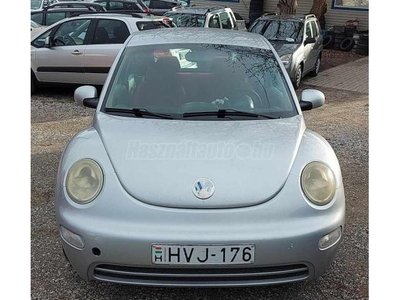 VOLKSWAGEN BEETLE 1.6 Comfortline