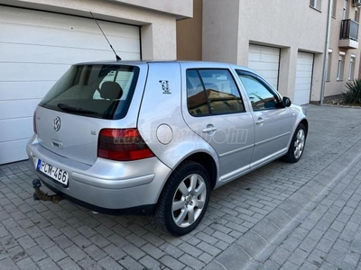 VOLKSWAGEN GOLF IV 1.6 Edition