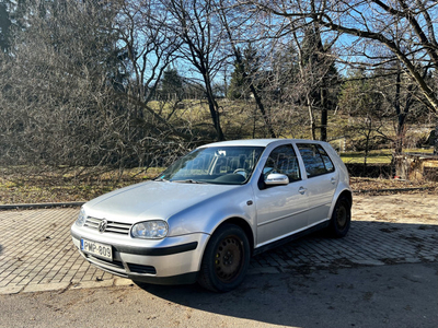 VOLKSWAGEN GOLF IV 1.9 TDI Comfortline 4Motion