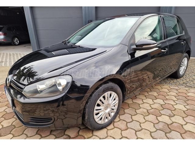 VOLKSWAGEN GOLF VI 1.6 TDi Trendline SZÉP ÁLLAPOT. VÉGIG VW-BEN VEZETETT SZKÖNYV.NAVI.2XAUTKLÍMA. 2025/12-IG VIZSGA