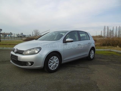 VOLKSWAGEN GOLF VI 1.6 Trendline Navi.Téli. nyári kerékgarnitúra