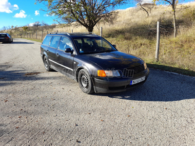 VOLKSWAGEN PASSAT V Variant 1.9 PD TDI Highline