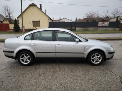 VOLKSWAGEN PASSAT V Volkswagen Passat 2.0